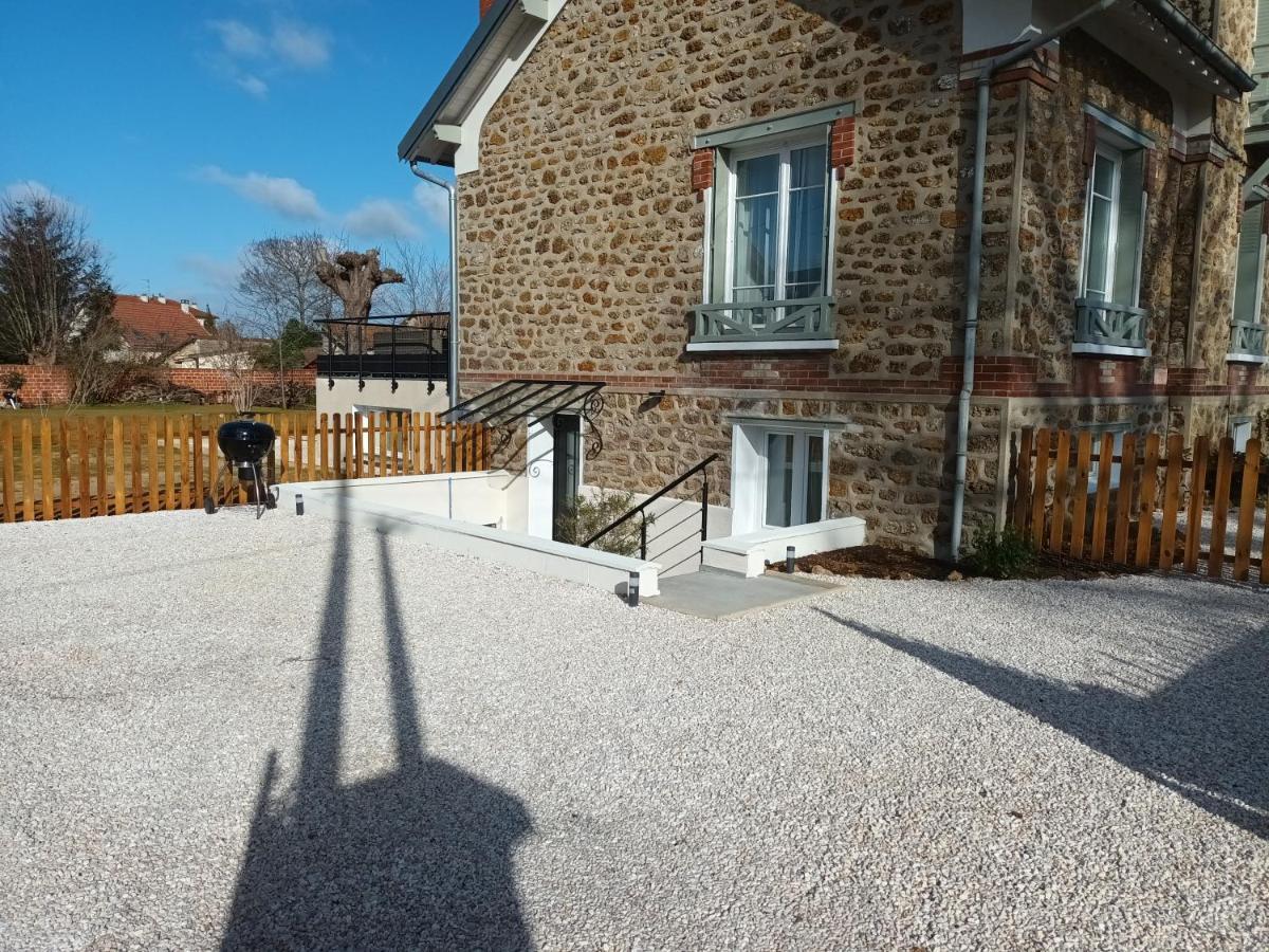 Calme Absolu, Terrasse Et Parking Entre Paris Et Disney Vaires-sur-Marne Exterior foto